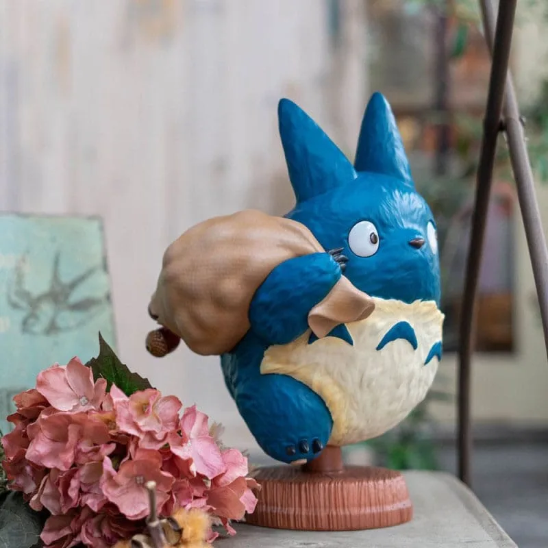 My Neighbor Totoro Statue – Blue Acorn Carrier 37 cm 3
