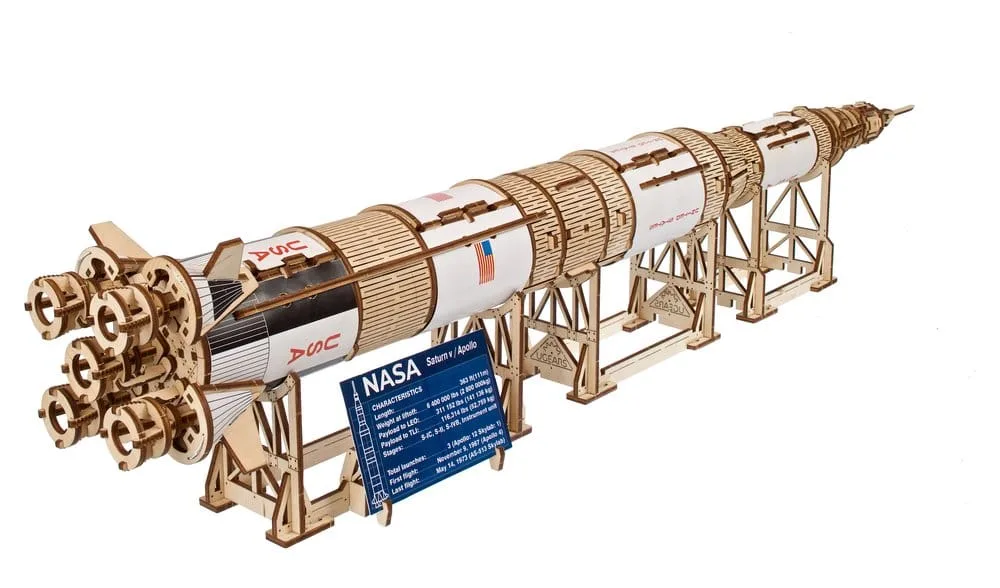 NASA Wooden Model Kit – Saturn V 26