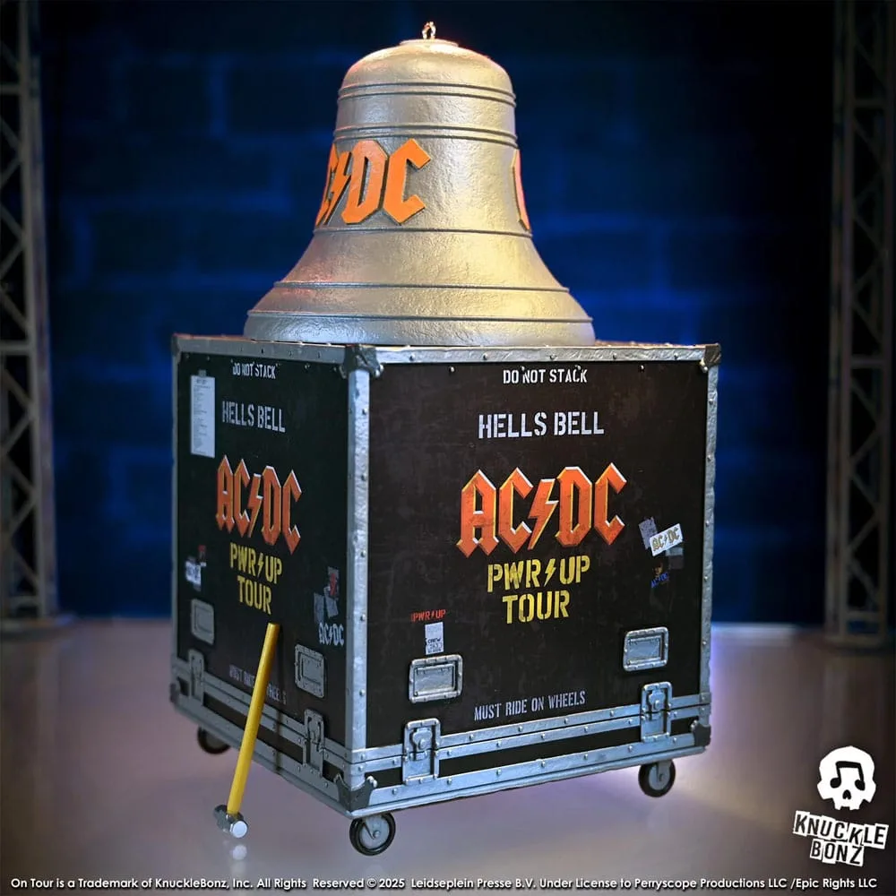 AC/DC Statue – PWR UP Tour Hells Bell 19