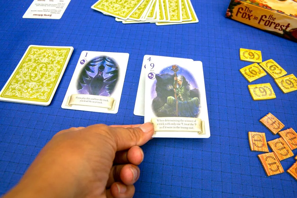 The Fox in the Forest Card Game – English Edition 8