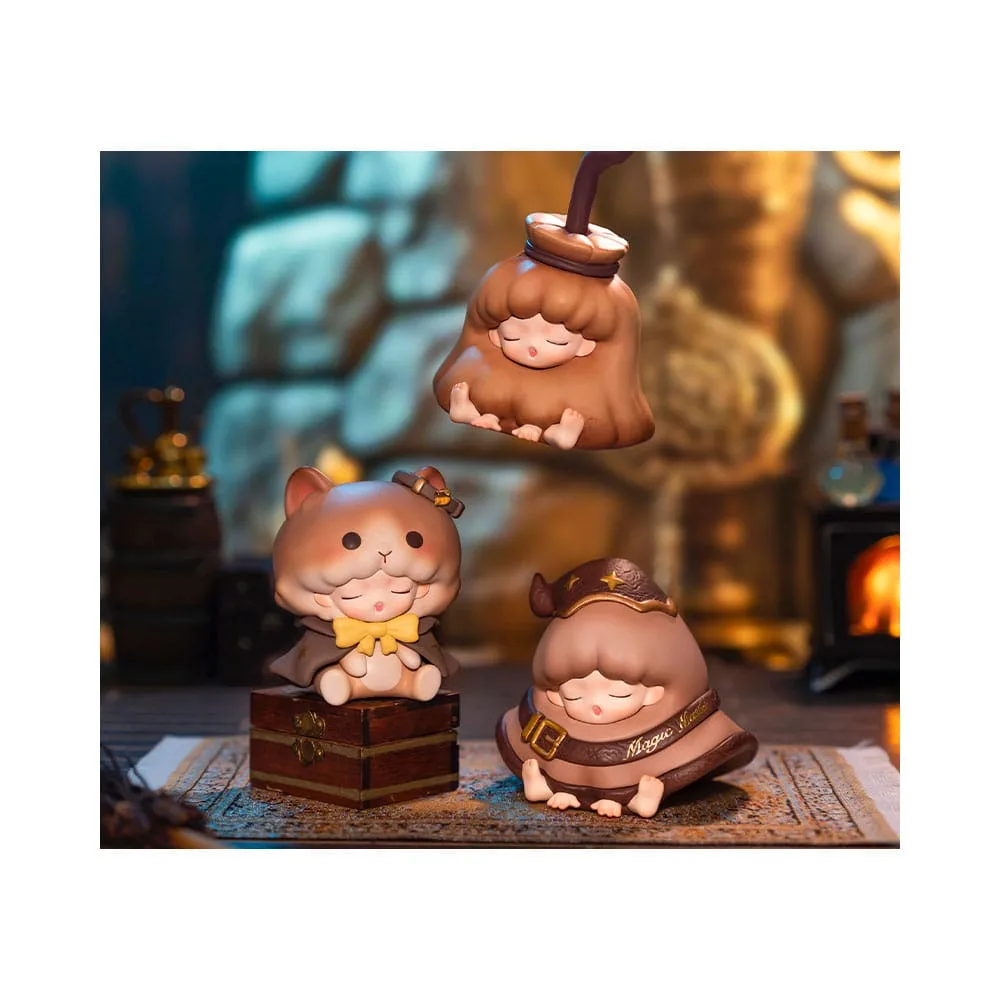 Yumo Blind Box Figures – Magic Manual Mini 18-Box Display 5 cm 2
