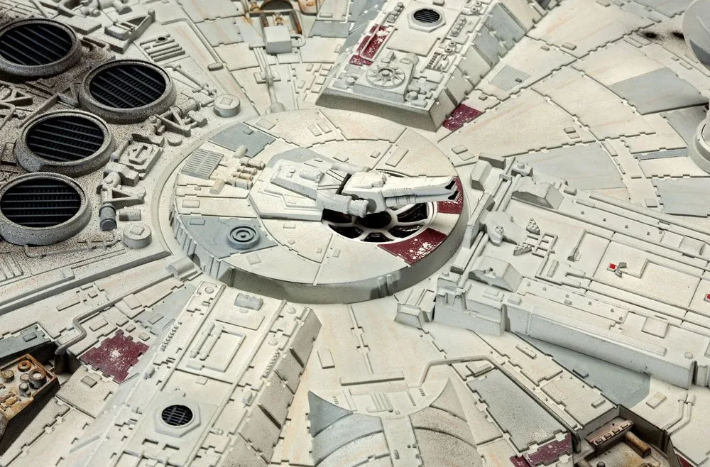 Star Wars Model Kit – Millennium Falcon 1:72 37.5 cm 4