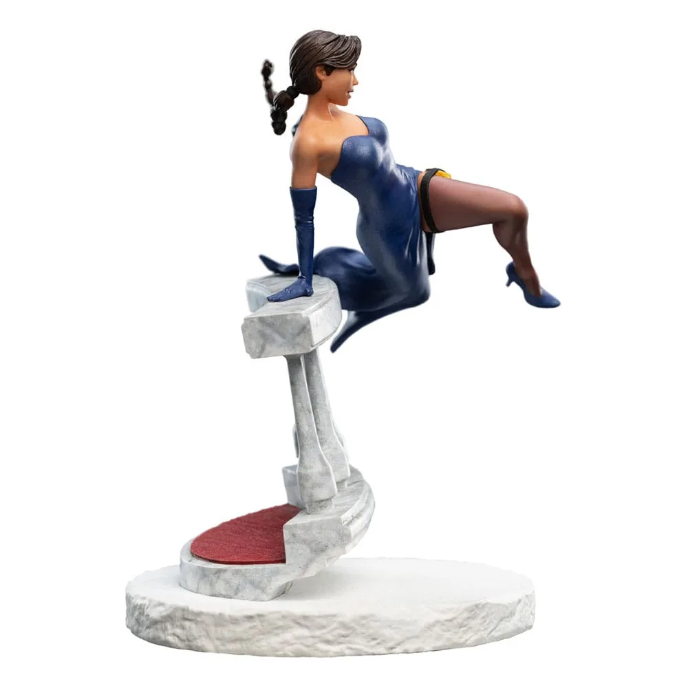 Tomb Raider Mini Statue – Lara Croft A Deal at the Opera 17 cm 7