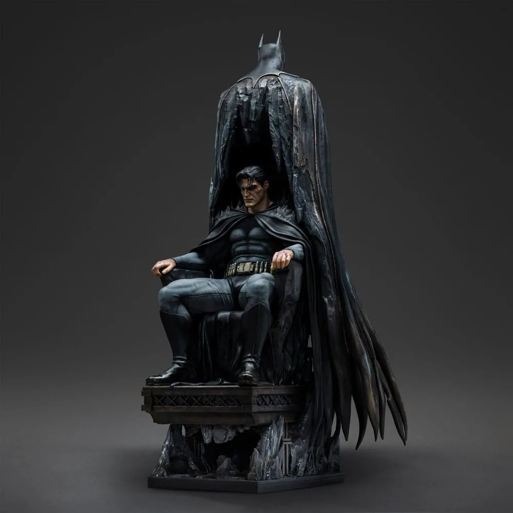 DC Comics Statue – Batman and Bruce Wayne 1/4 Scale 79 cm 4