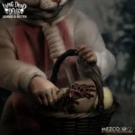 Living Dead Dolls Collectible – Eggzorcist 25 cm 7