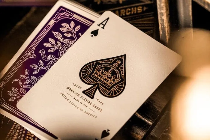 Monarch Playing Cards – Theory 11 Purple Edition 6