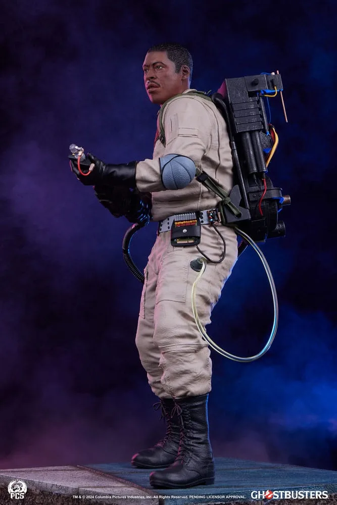 Ghostbusters Statue – Winston Premier Series 1/4 Scale 48 cm 3