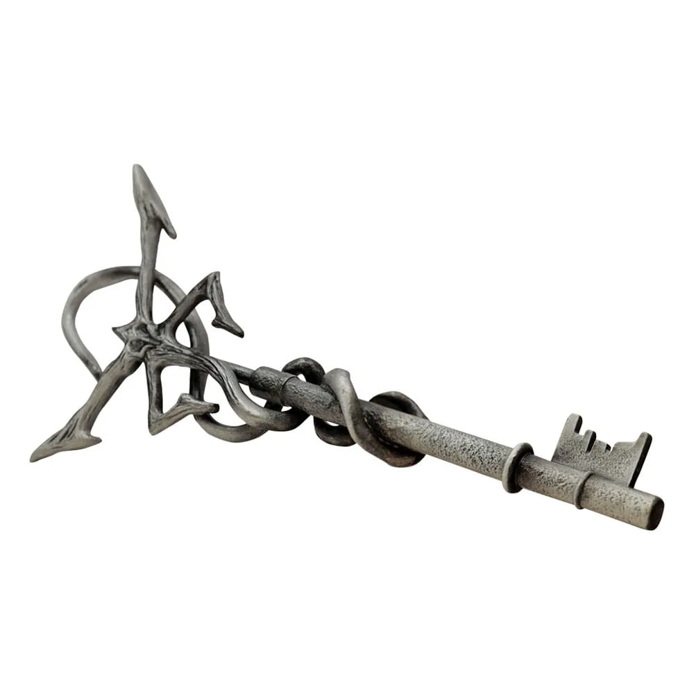 Resident Evil 4 Replica – Insignia Key 1/1 12 cm