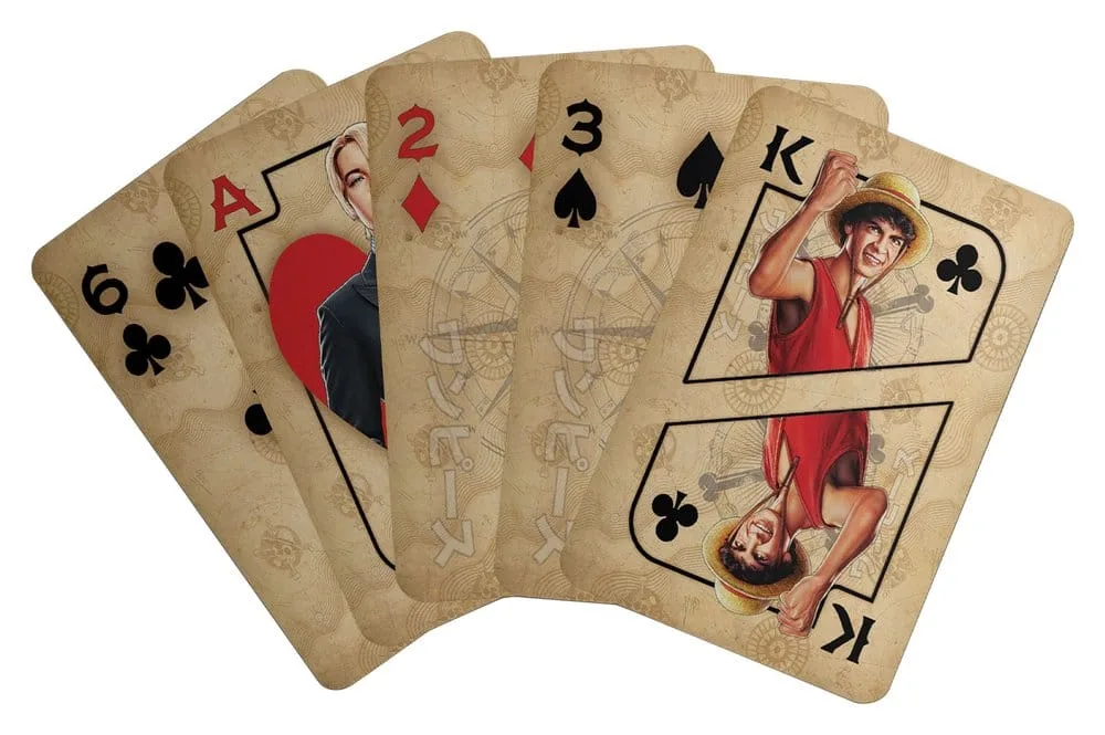 One Piece Gift Set – Playing Cards Going Merry Pin and Keyring 6