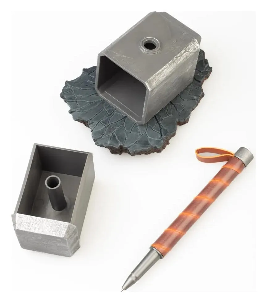 Marvel Pen and Stand – Thor Hammer 13 x 17.5 x 10 cm 6