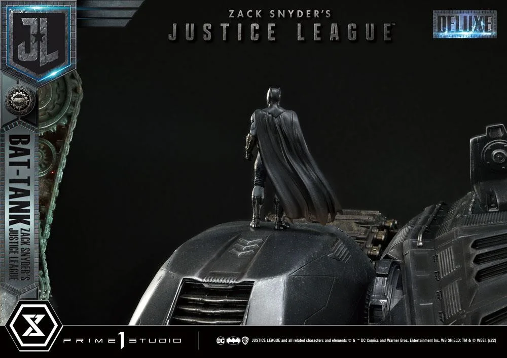 Zack Snyder’s Justice League Diorama – Bat-Tank Deluxe 36 cm 18