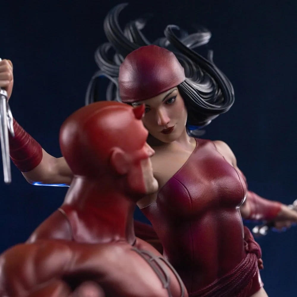 Marvel Comics Diorama – Daredevil and Elektra 1/6 Scale 11