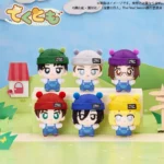 Attack on Titan Plush Keychains – Tekutomo Blind Box Display of 6 3