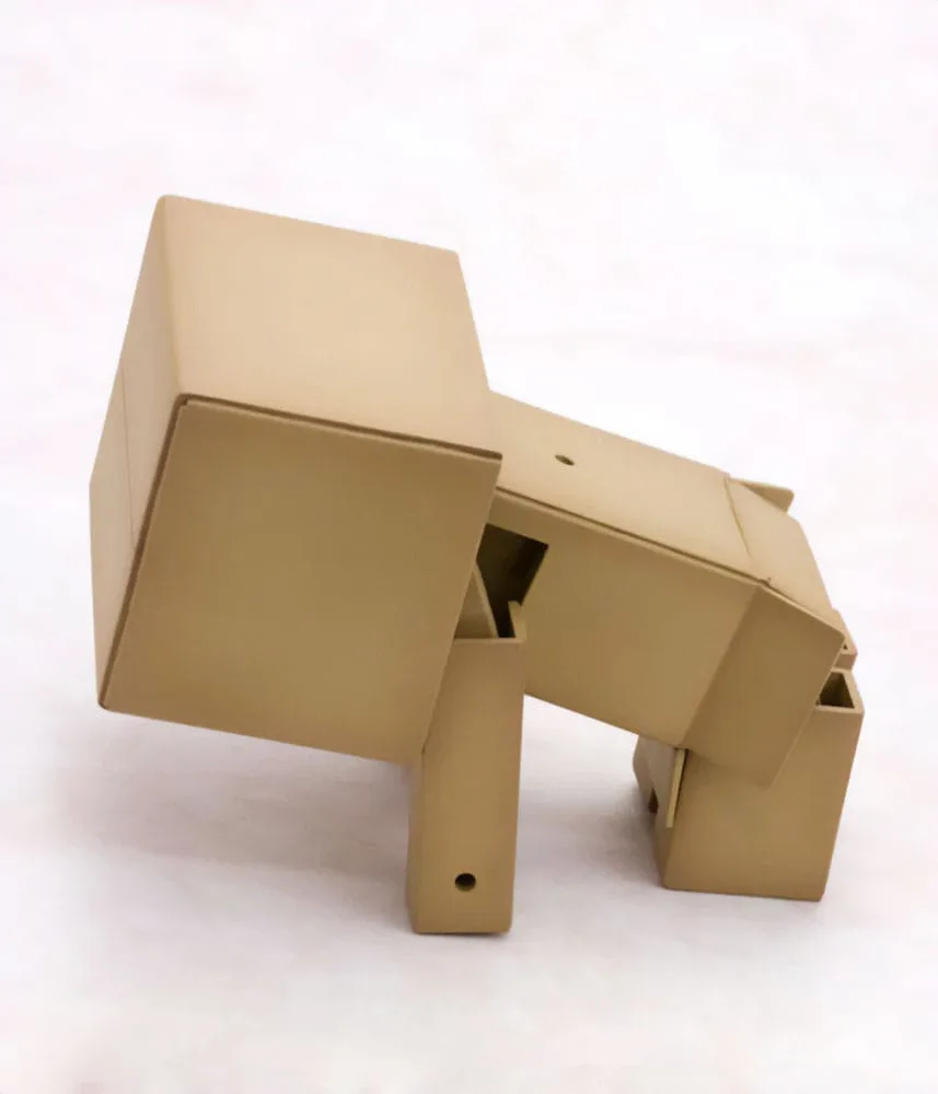 Yotsubato Model Kit – Danboard 13 cm 9