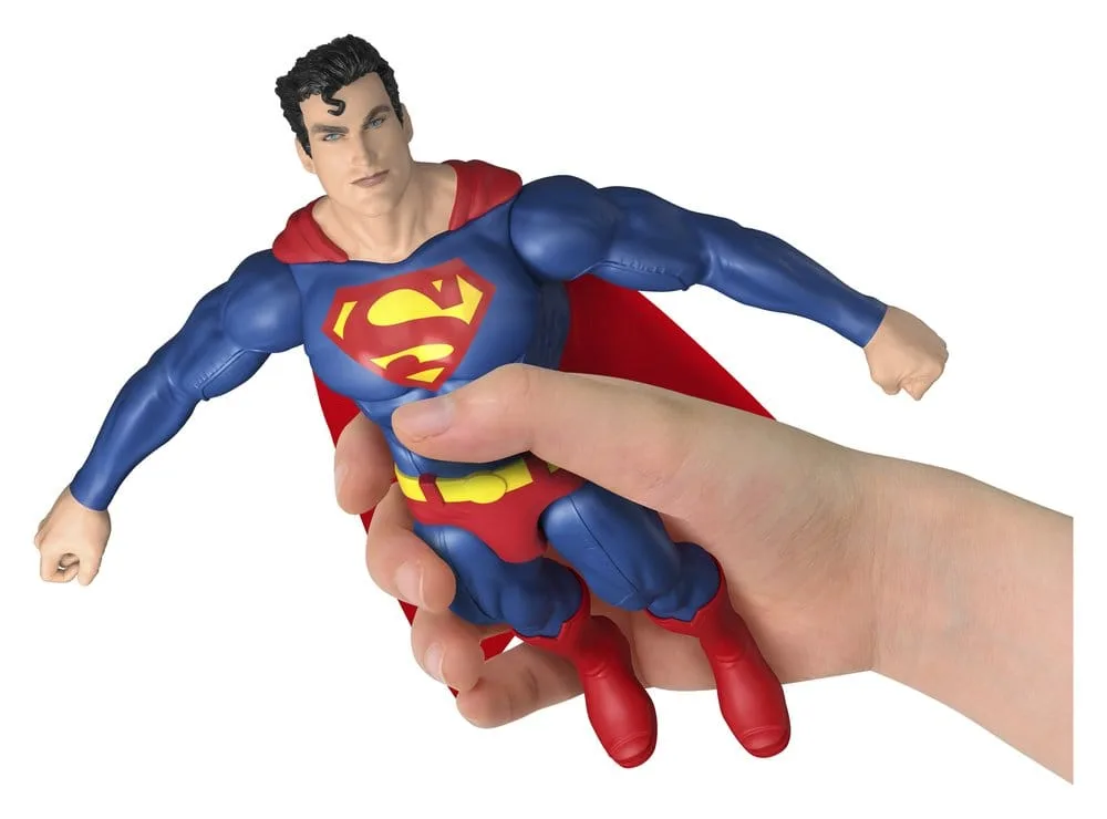 DC Universe Actionfigur – Superman mit Stoffumhang 30 cm 3