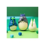 My Neighbor Totoro Figurine – Mid Totoro with Leaf 5.8 cm 3