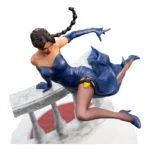 Tomb Raider Mini Statue – Lara Croft A Deal at the Opera 17 cm 3