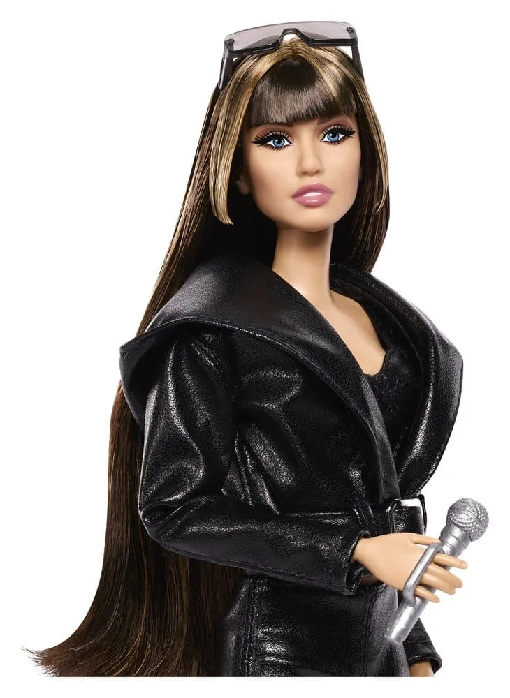 Barbie Signature Doll – Miley Cyrus 17