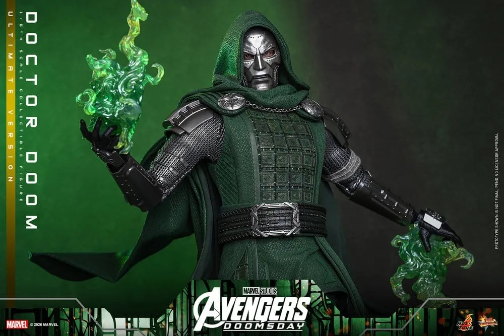 Avengers: Doomsday Action Figure – Doctor Doom Ultimate 31 cm 11