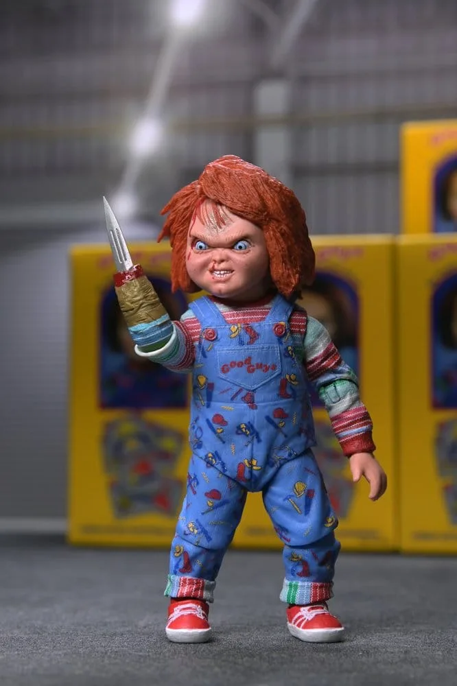 Child’s Play 2 Action Figure – Ultimate Chucky 18 cm 10