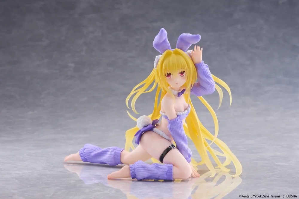 To Love-Ru Darkness Figure – Golden Darkness Fluffy Bunny 13 cm 9