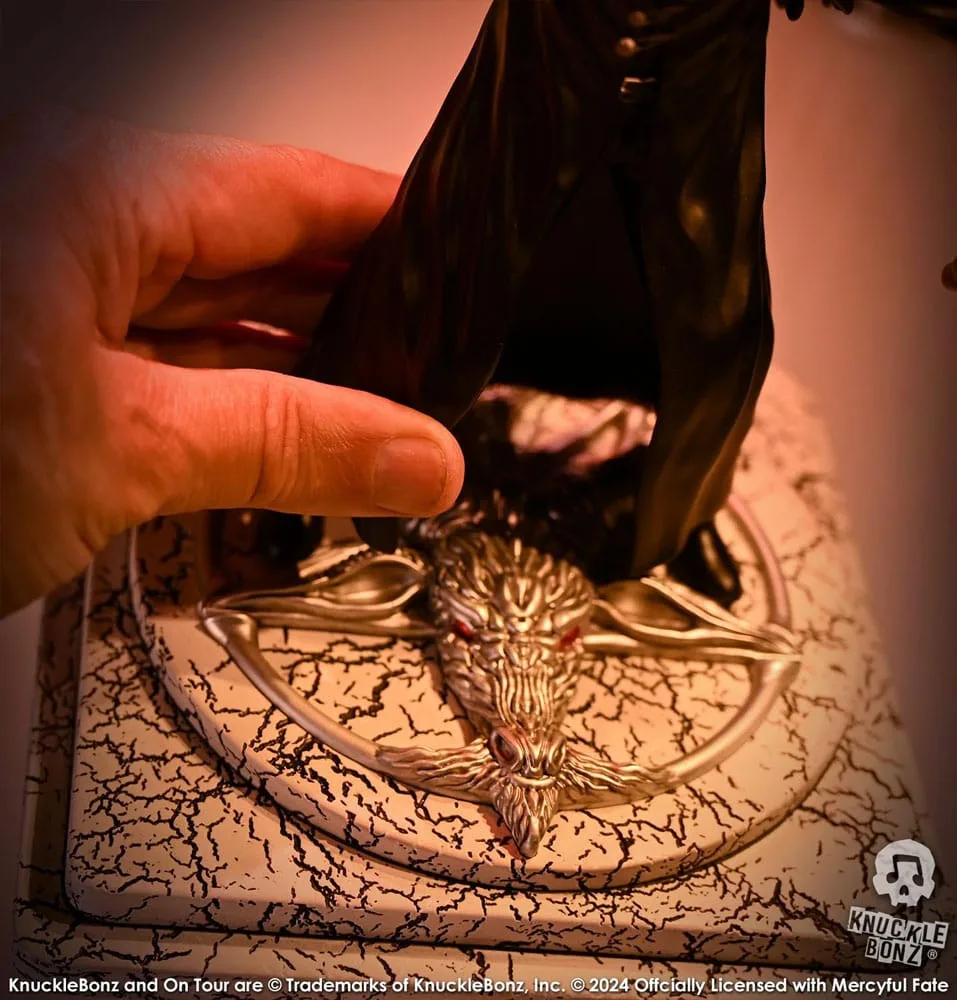 Mercyful Fate Statue – King Diamond III Black Version 22 cm 10