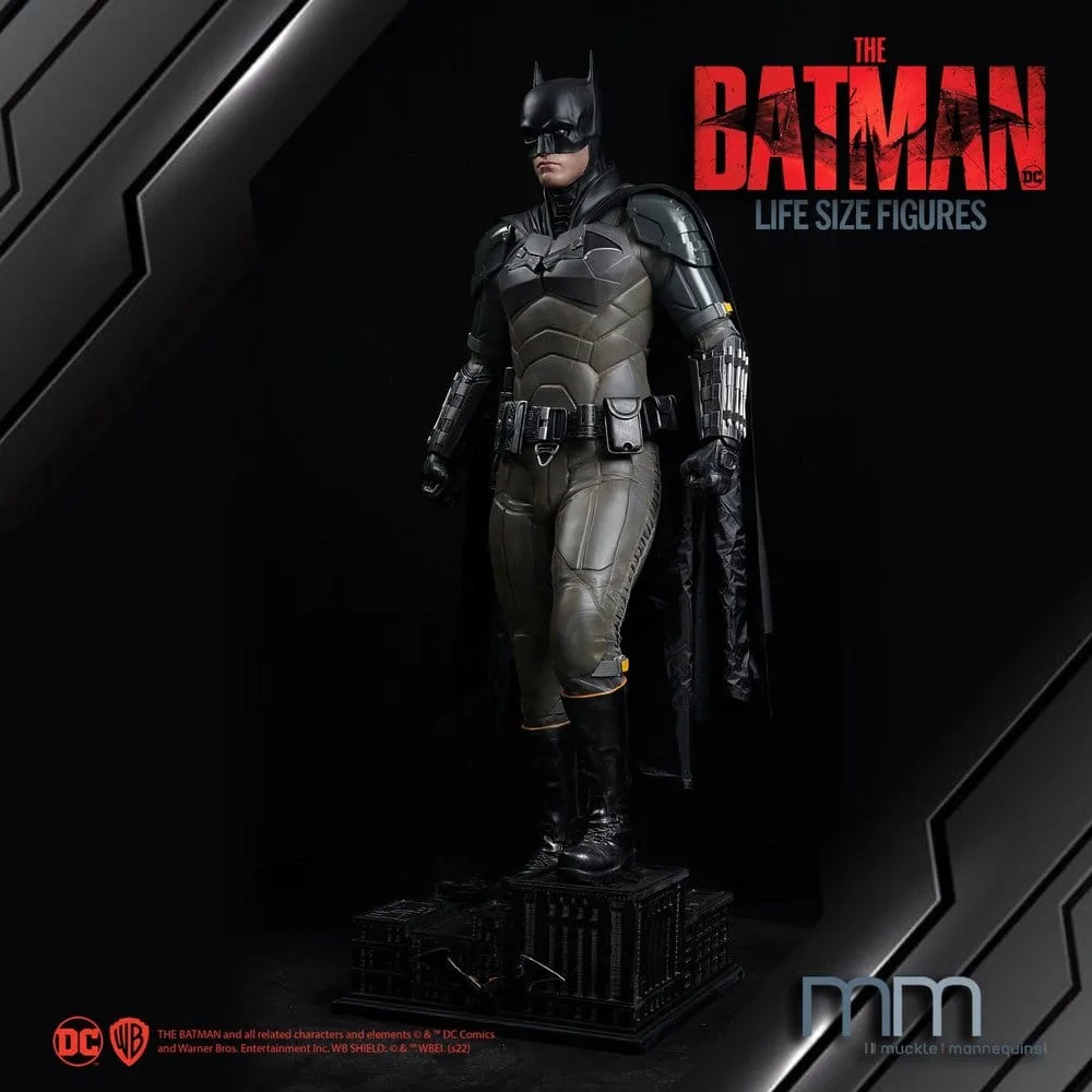 The Batman Life-Size Statue – Robert Pattinson Version 218 cm 6