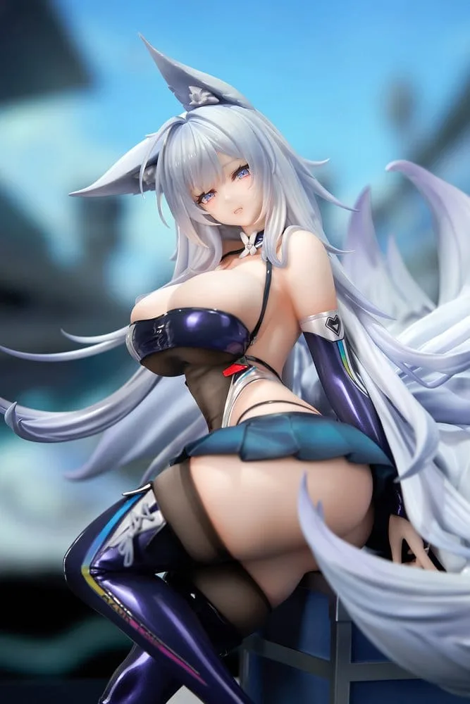Azur Lane PVC Figure – Shinano Moonlit Chrome 1/7 25 cm 7
