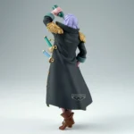 One Piece PVC Statue – Captain John 21 cm 5