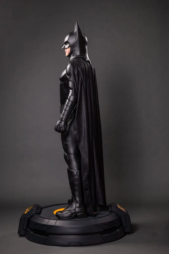 The Flash Life-Size Statue – Batman Keaton 2 211 cm 6