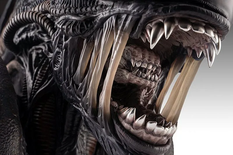 Alien Romulus Life-Size Bust – Scorched Xenomorph 53 cm 5