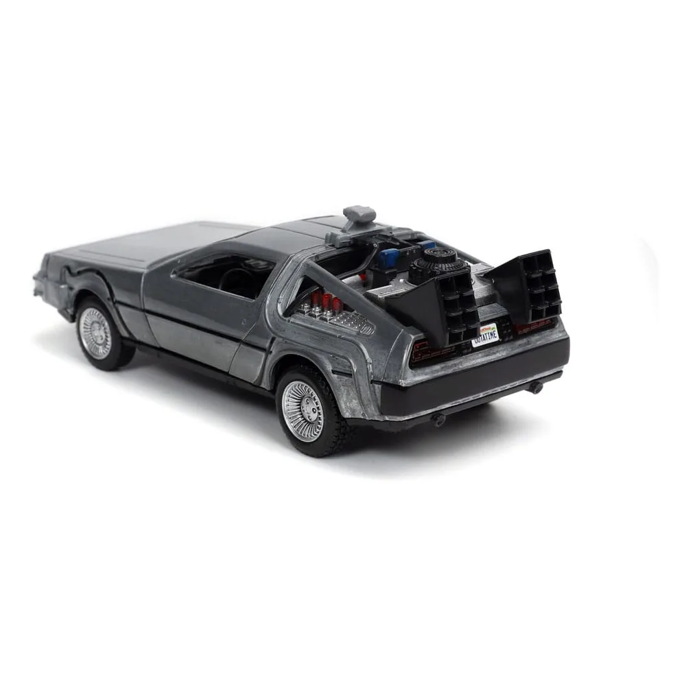 Back to the Future Diecast Model – Time Machine 1/32 Scale 4