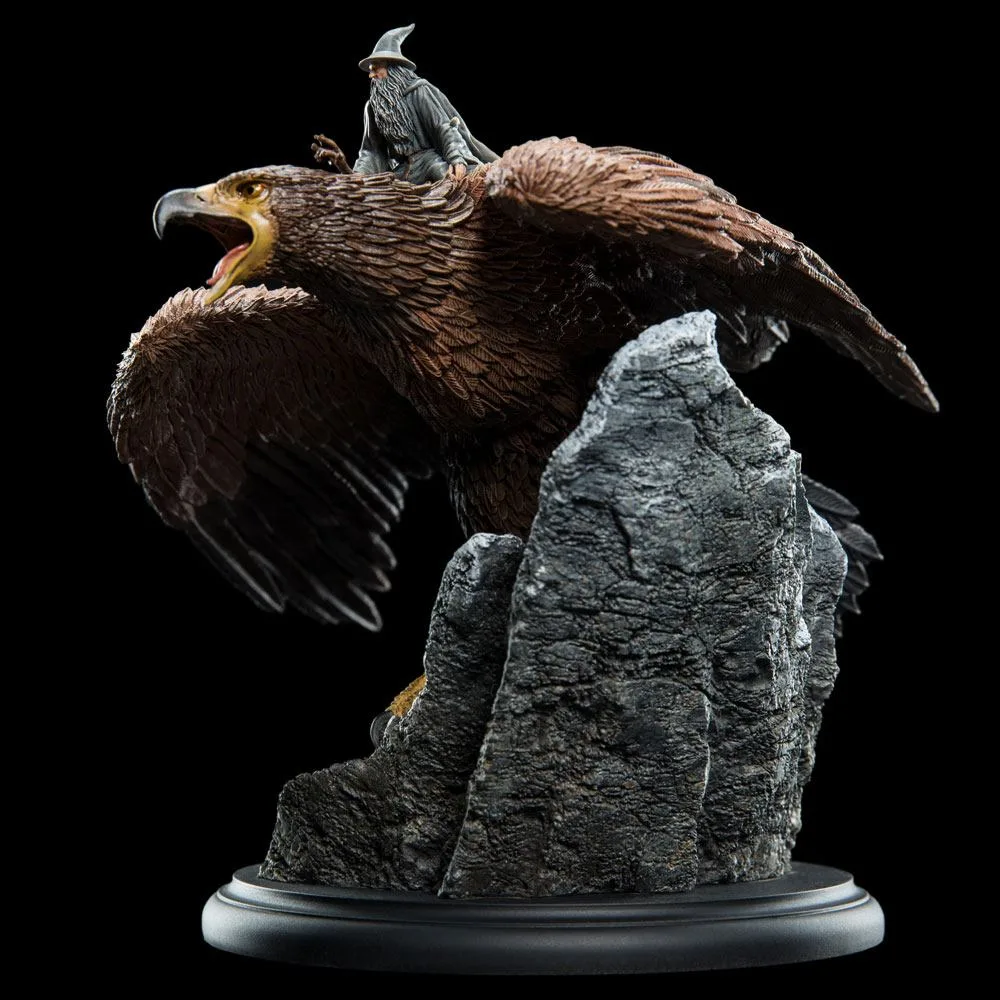 Lord of the Rings Statue – Gandalf on Gwaihir 15 cm 3