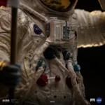 NASA Statue – Legacy Replica Apollo 11 Astronaut 58.3 cm 4