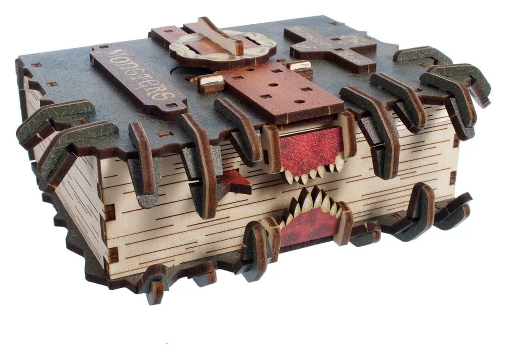 Harry Potter Wooden Model Kit – The Monster Book of Monsters