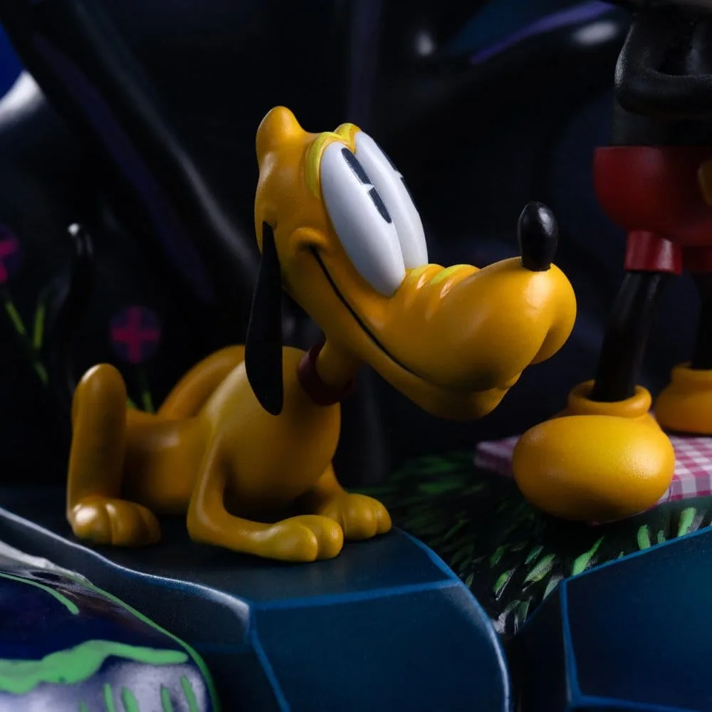 Disney Classics Statue – Mickey Minnie and Pluto 31 cm 6