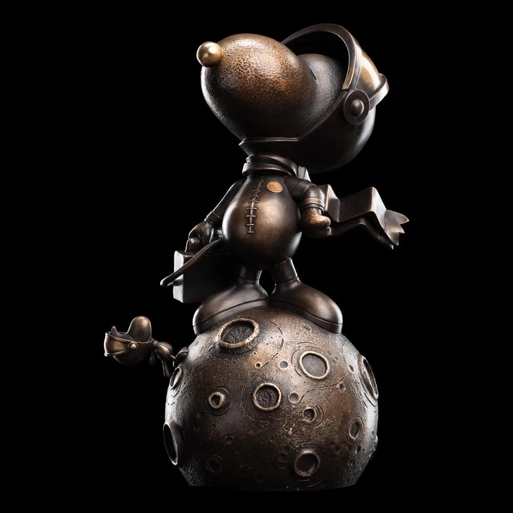 Peanuts Bronze Statue – Snoopy First Beagle on the Moon 29 cm 3