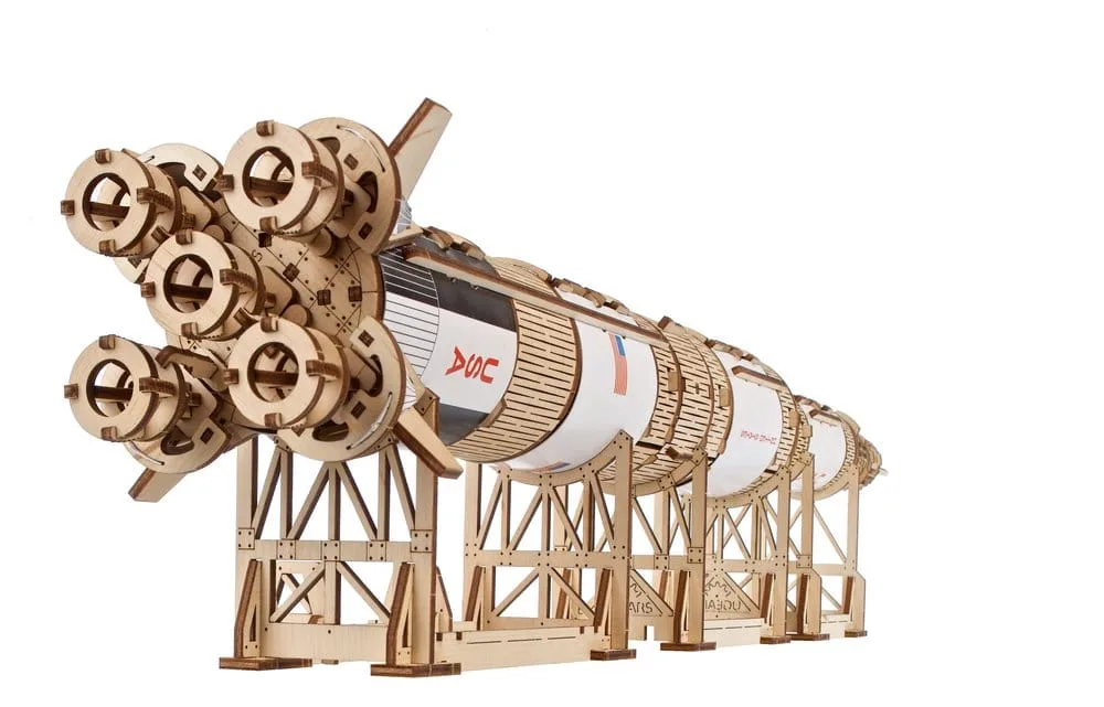 NASA Wooden Model Kit – Saturn V 21