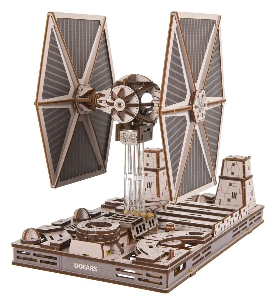 Star Wars Holzmodellbausatz – TIE Fighter mit Ständer 10