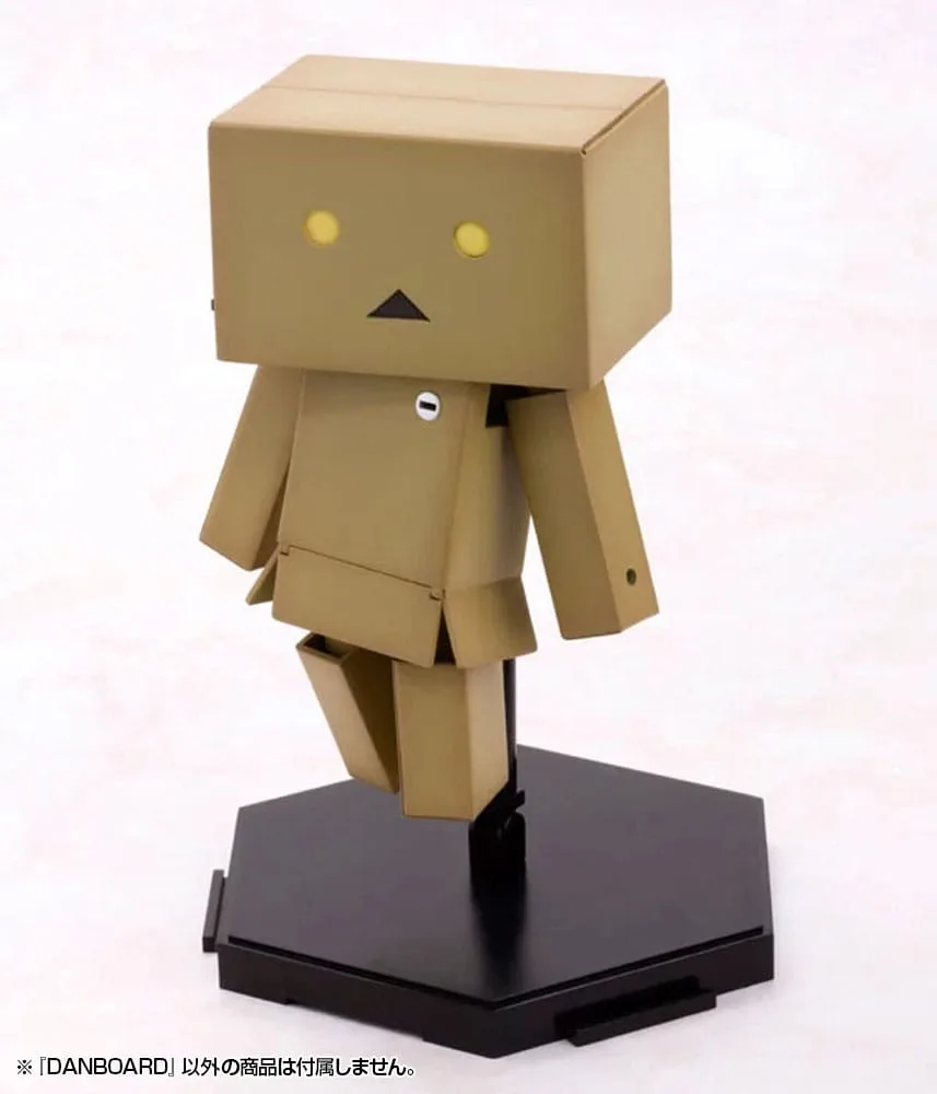 Yotsubato Model Kit – Danboard 13 cm 13