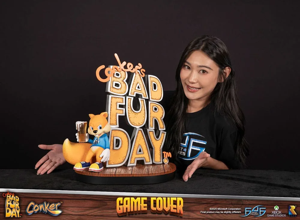Conker’s Bad Fur Day Statue – Game Cover 45 cm 4