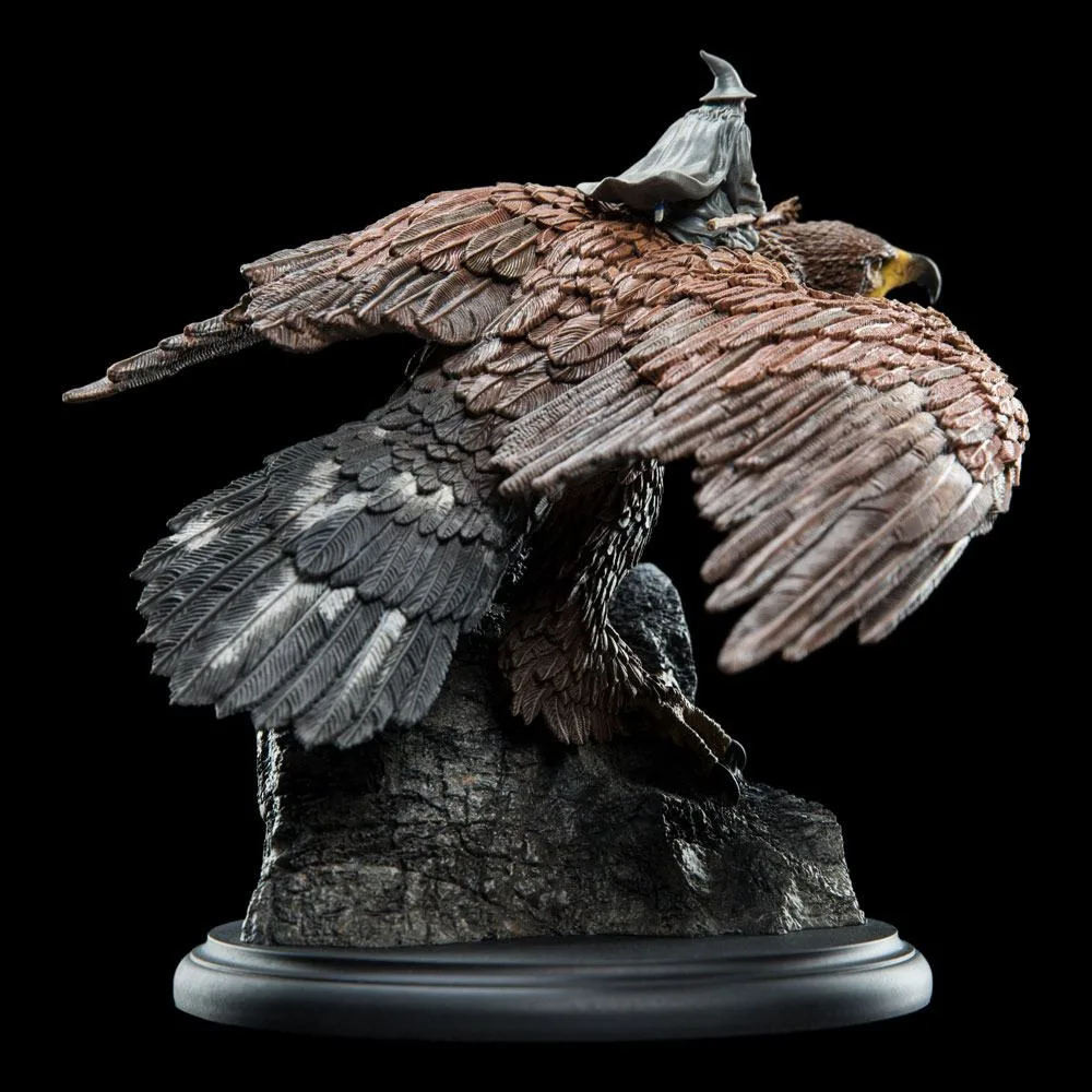 Lord of the Rings Statue – Gandalf on Gwaihir 15 cm 4