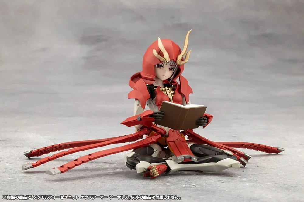 Megalomaria Model Kit – Exarmor Sorceress Accessory Set 24