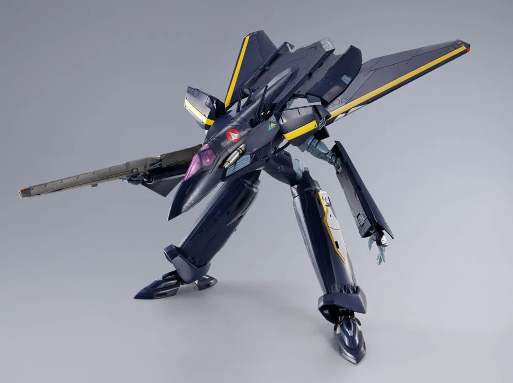 Macross 7 Action Figure – DX Chogokin VF-17S Nightmare 25 cm 17