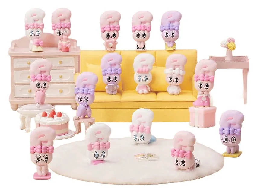 Esther Bunny Mini Figures – Little Vlog Bunny Face Set of 6 6 cm