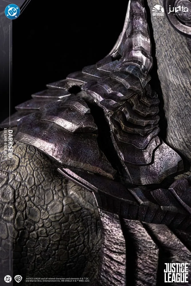 Zack Snyder's Justice League Buste – Darkseid 136 cm 15