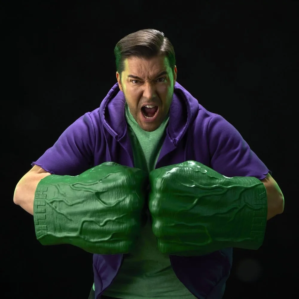 Marvel Roleplay Fists – Hulk Marvel Legends 1:1 Scale 7