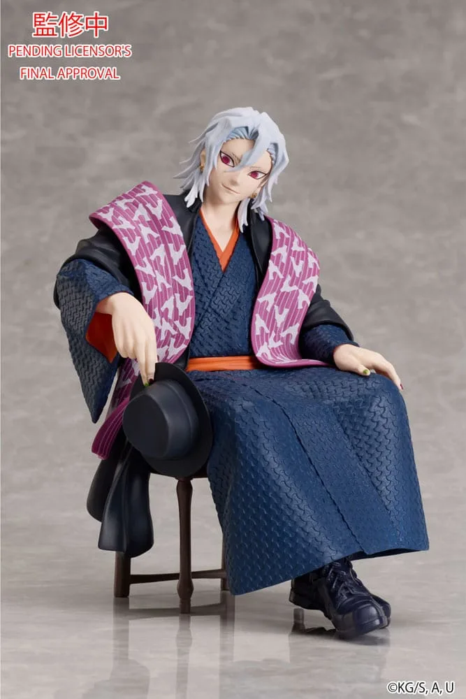 Demon Slayer Statue – Seated Tengen Uzui 17 cm 2