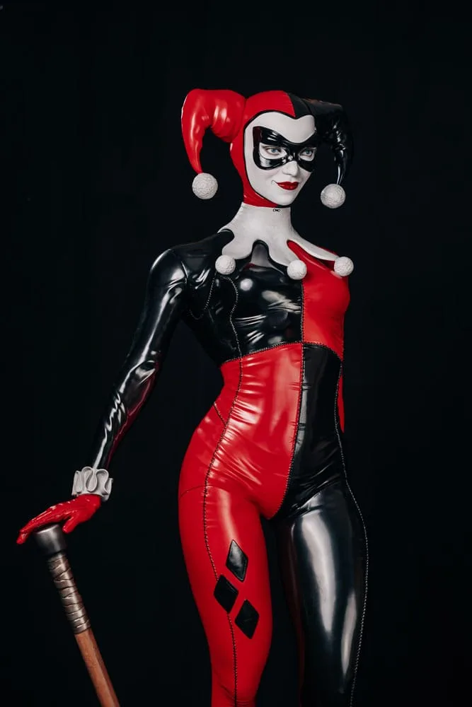 DC Comics Life-Size Statue – Harley Quinn 196 cm 16