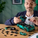 Hot Wheels Building Set – 2024 Aston Martin Vantage GT3 1/16 7